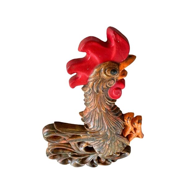 Mid Century Chalkware Rooster Shaped Wall Decor With Intricate Carvings And Vivi - Picture 3 of 5